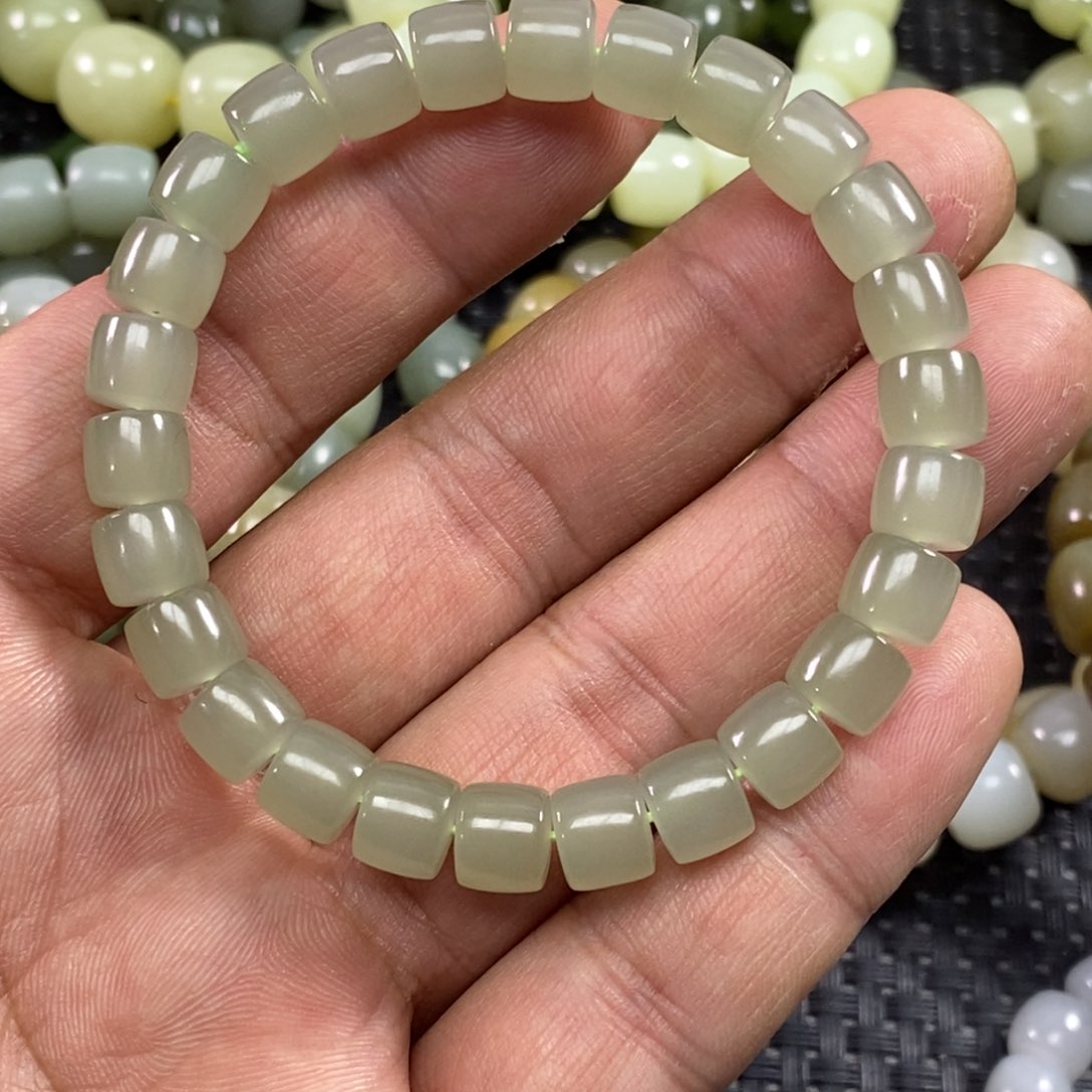 和田玉手链未镶嵌