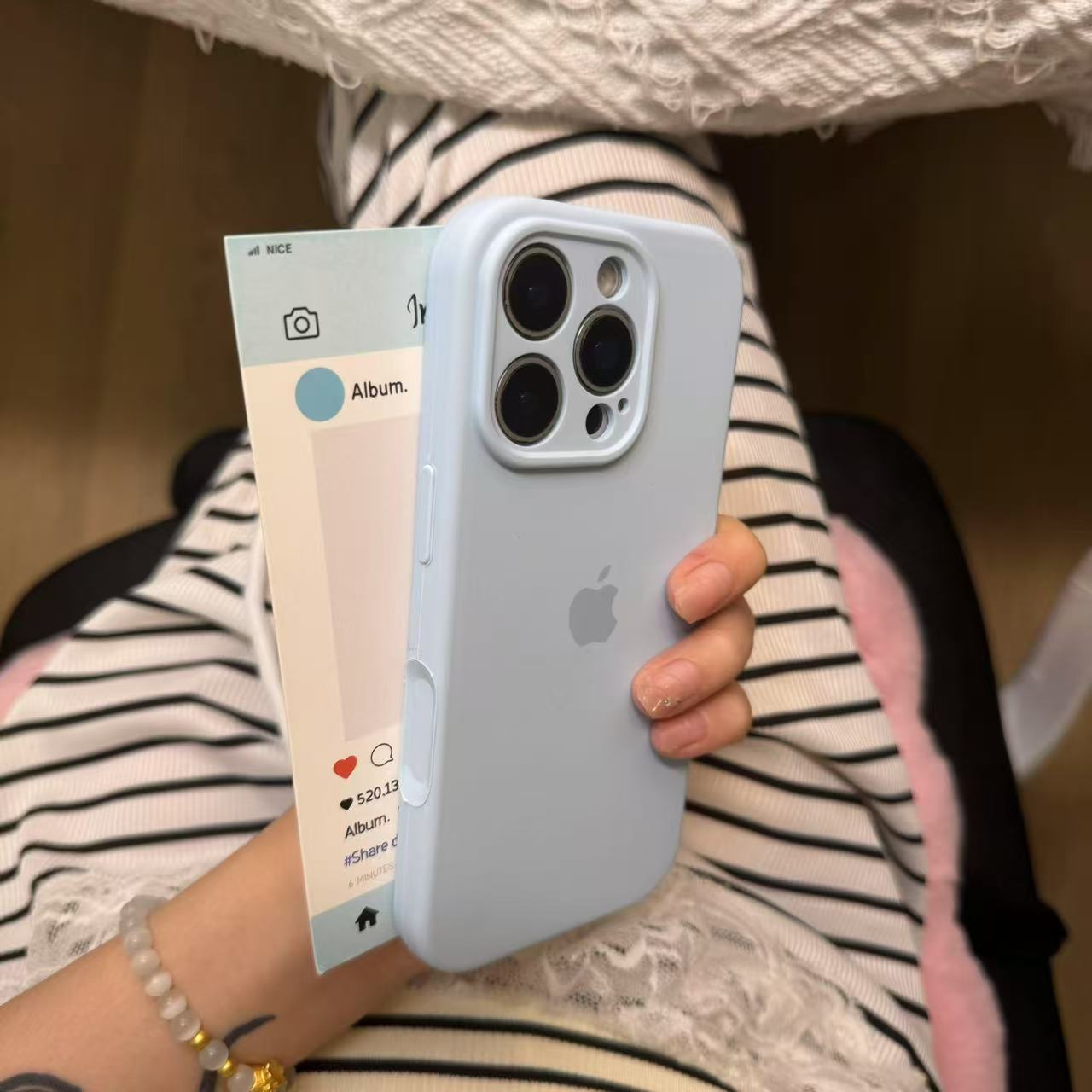 AI一体相机键全包液态硅胶新天蓝手机壳适用iphone16/15E/15苹果
