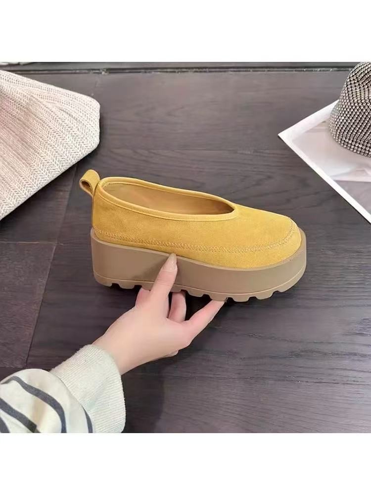 余-春季新款休闲时尚百搭厚底女鞋真皮复古增高软底休闲鞋女147