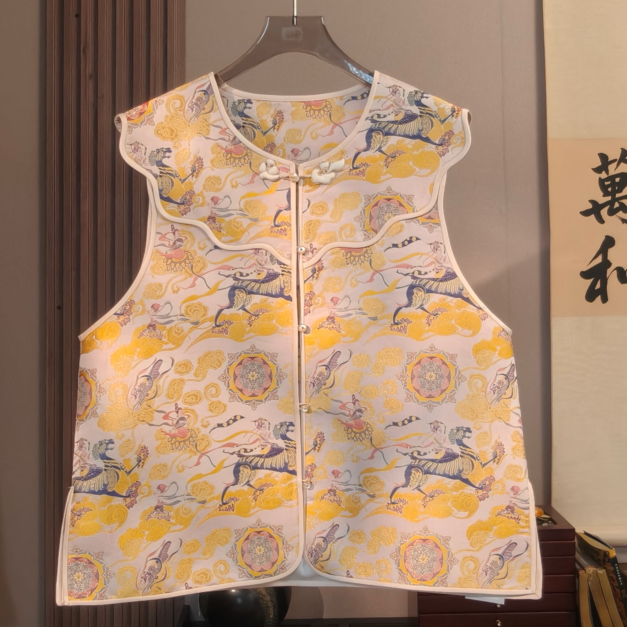 【姑胥乘虎飞天】新中式满分桑蚕丝马甲上衣复古女装