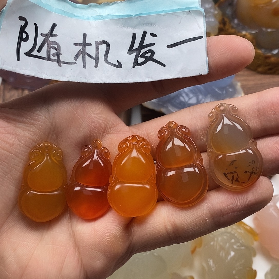 玛瑙/玉髓未镶嵌颈饰