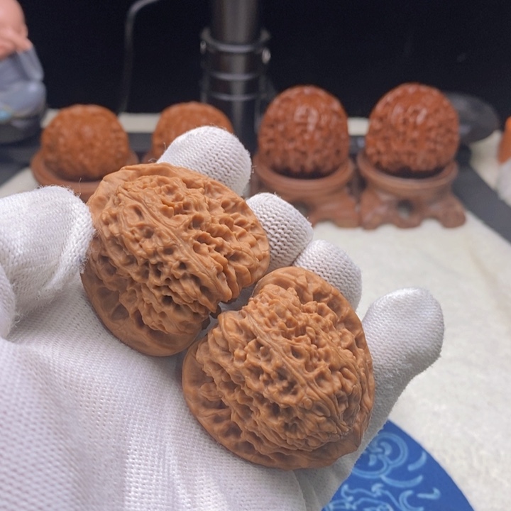 文玩核桃吊坠当****常文玩核桃