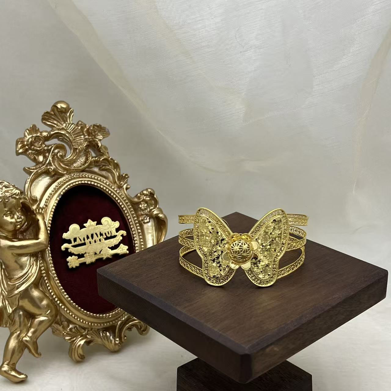 A播 20.63g 足金999 手镯d