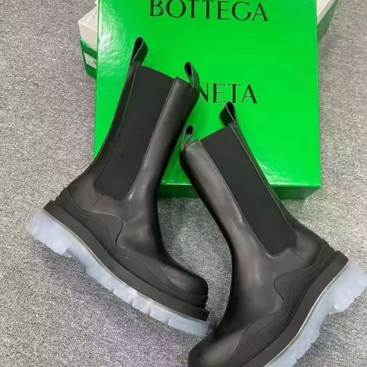 未使用 BOTTEGA VENETA/葆蝶家 厚底经典短靴