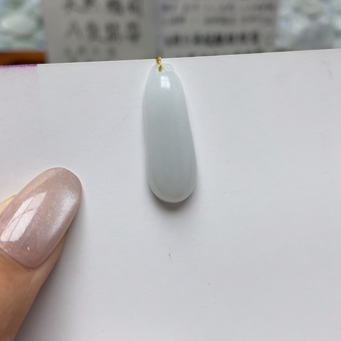 翡翠未镶嵌颈饰福瓜