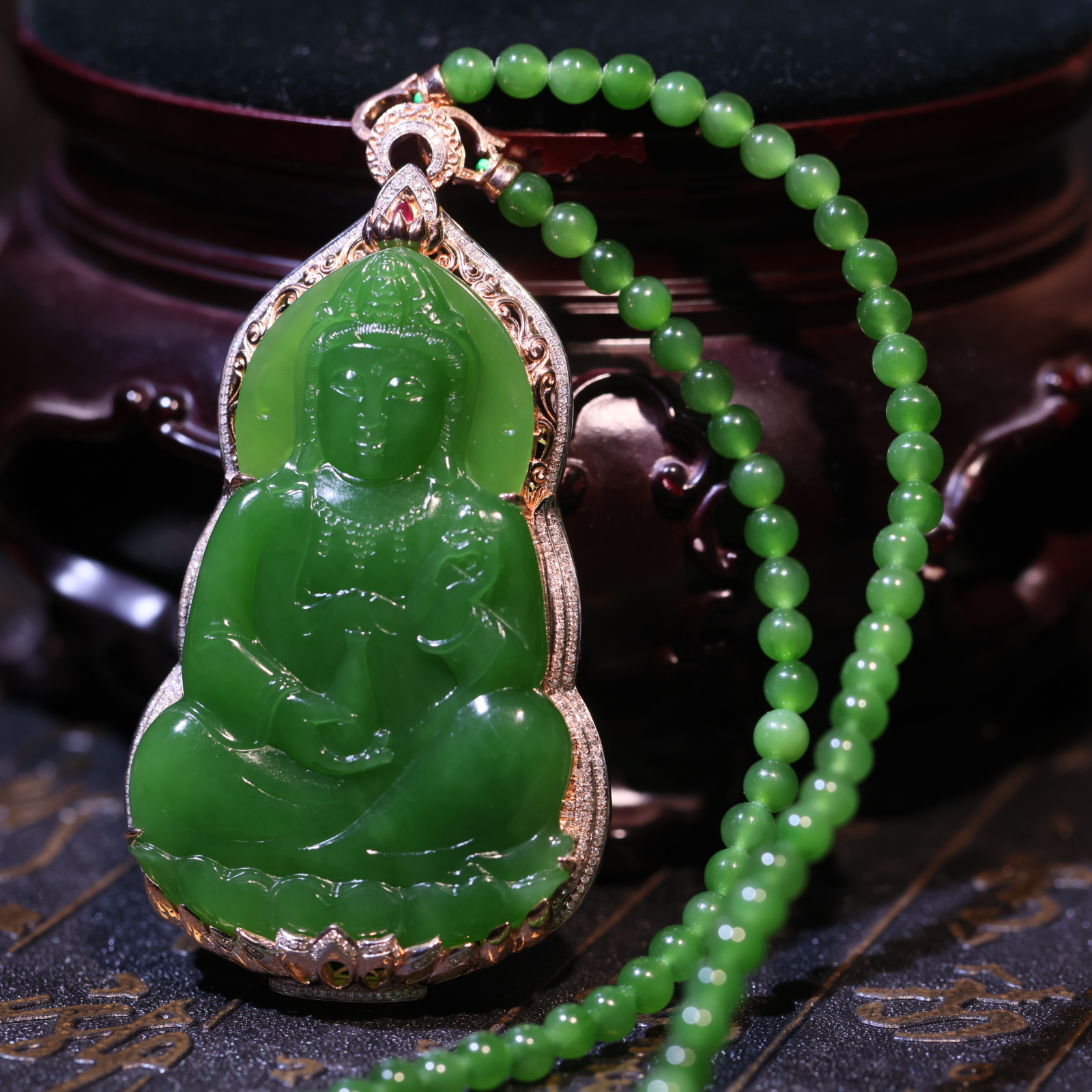 【新疆马爷珠宝】碧玉苹果绿观音挂件链子