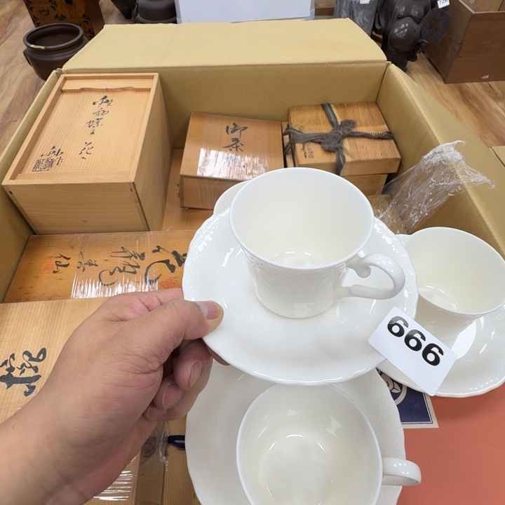 瓷片工艺品摆件瓷器摆件正能量
