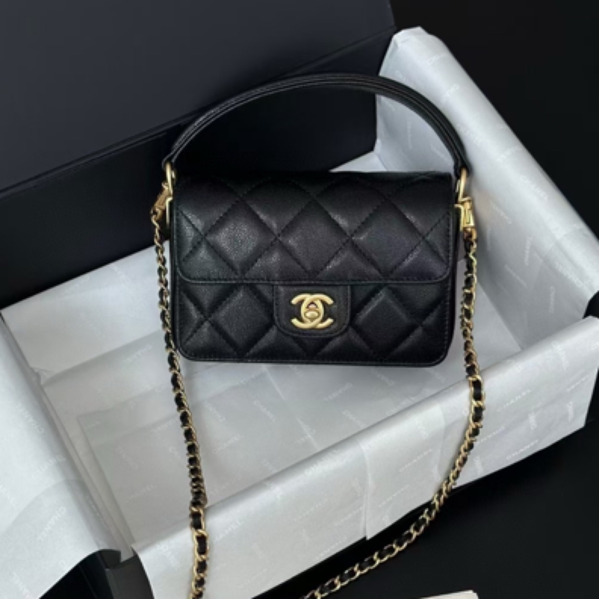 99新  大吉中古/Chanel香奈儿24K黑金手柄方块斜挎包
