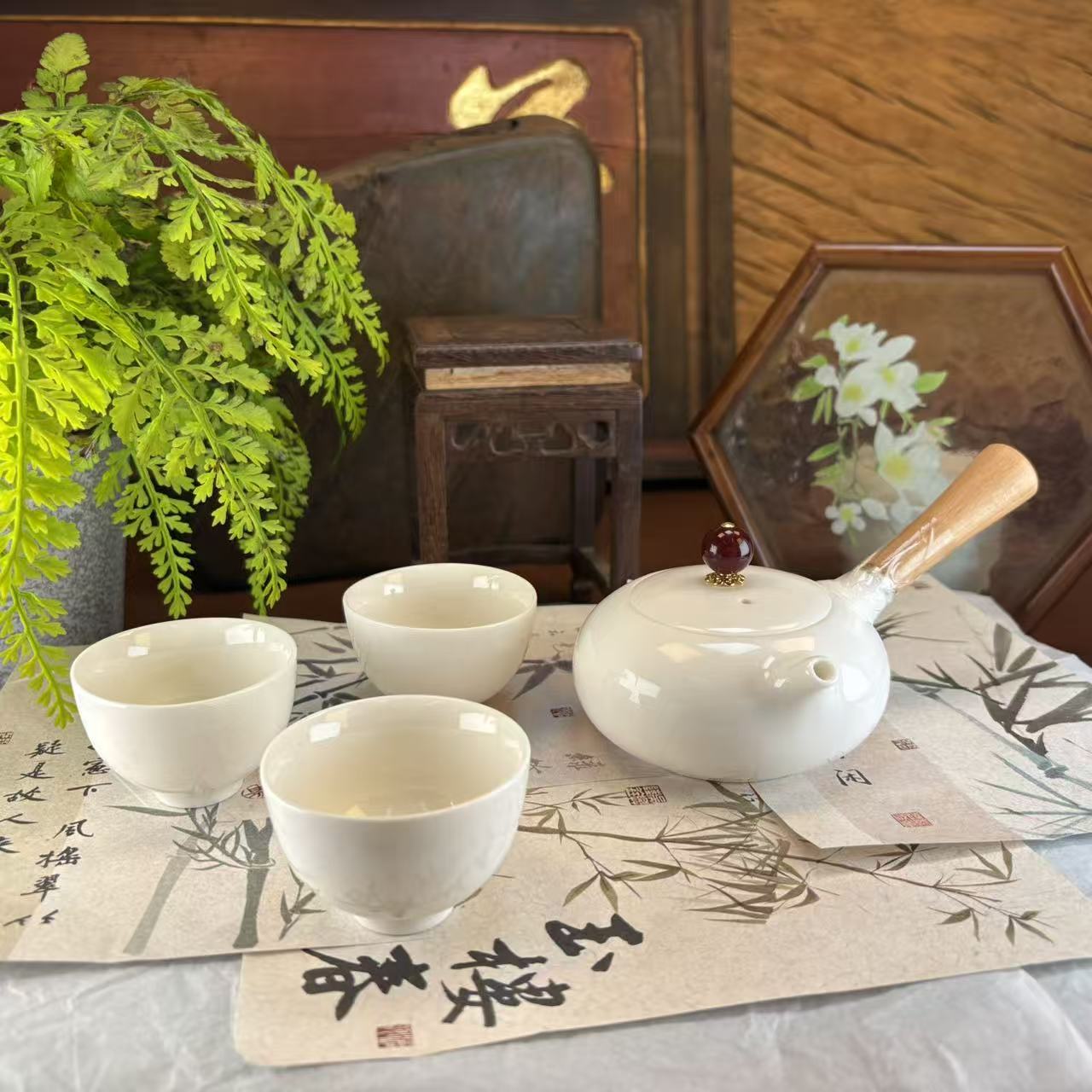 羊脂玉红玛瑙侧把壶+3杯-9054-0104