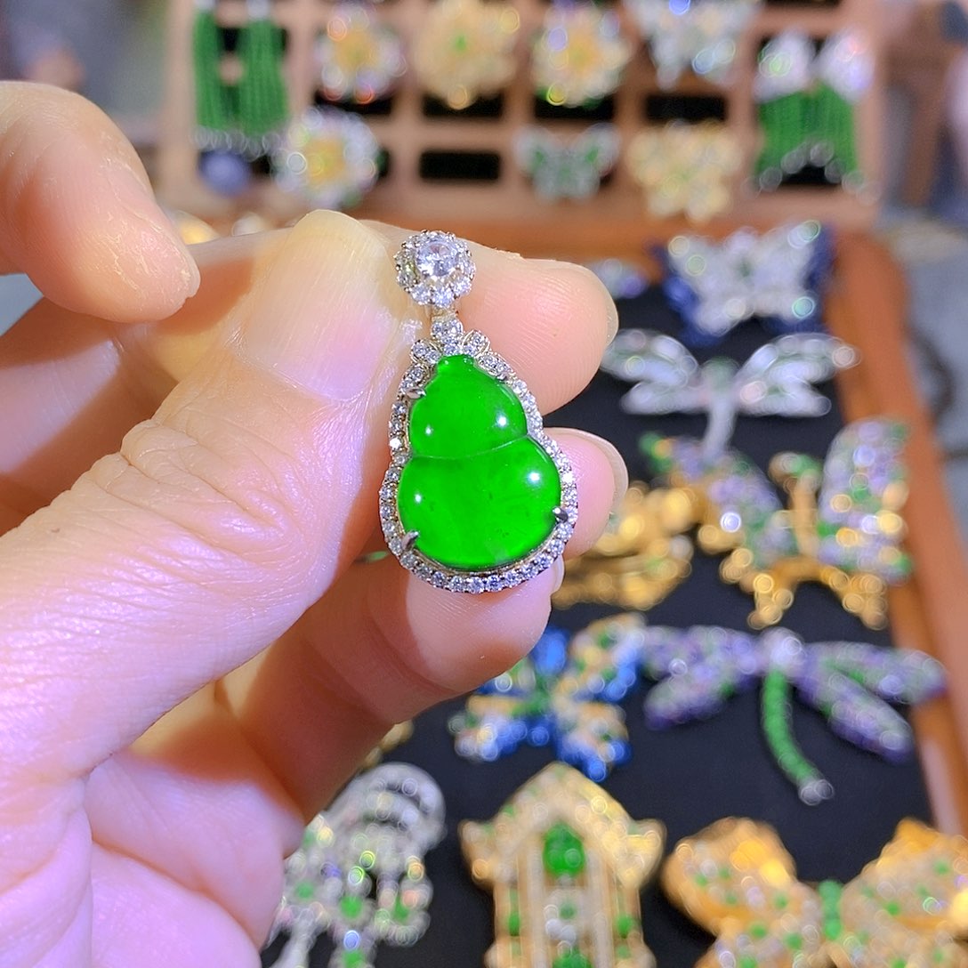 吊坠(不含链)银S925镶嵌翡翠