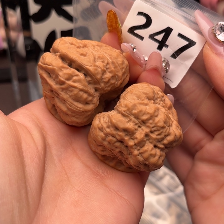 文玩核桃把件蛤蟆44