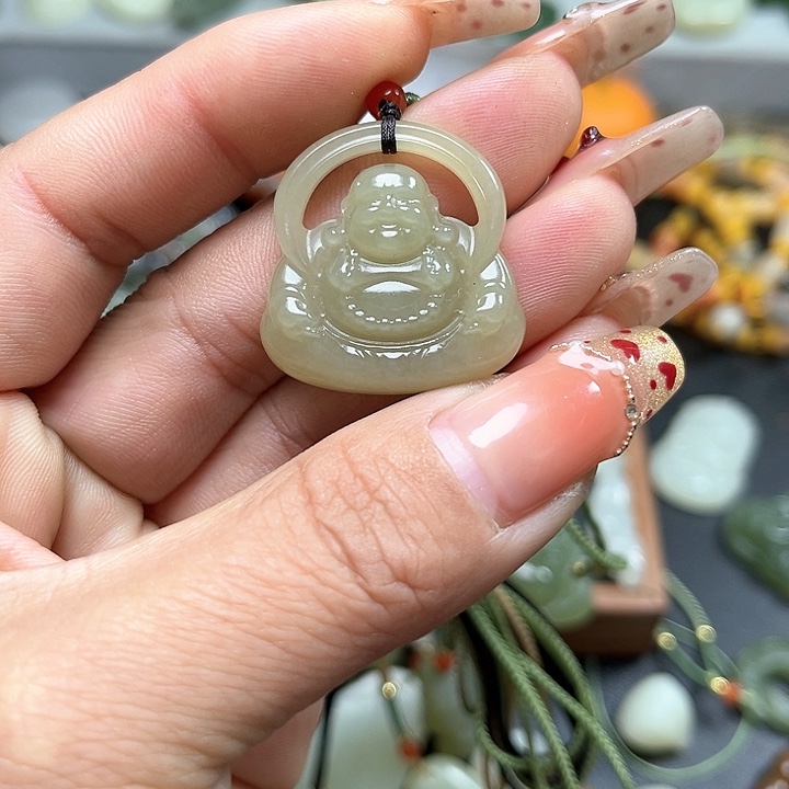 【闪购商品】和田玉颈饰未镶嵌