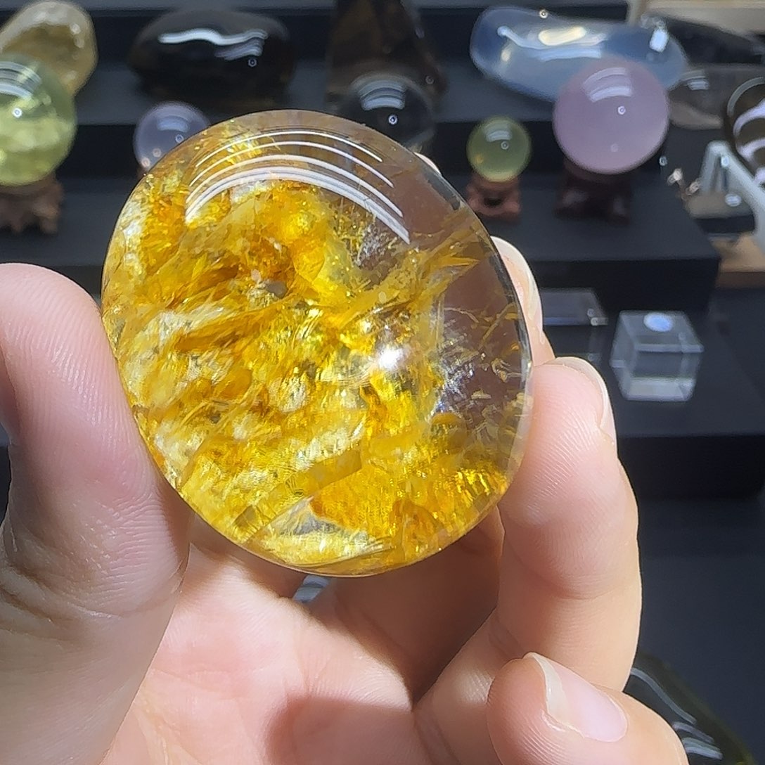 水晶天然摆件未镶嵌