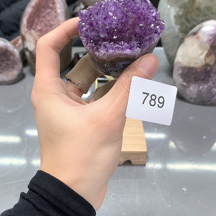 紫晶大型摆件（非配饰）未镶嵌