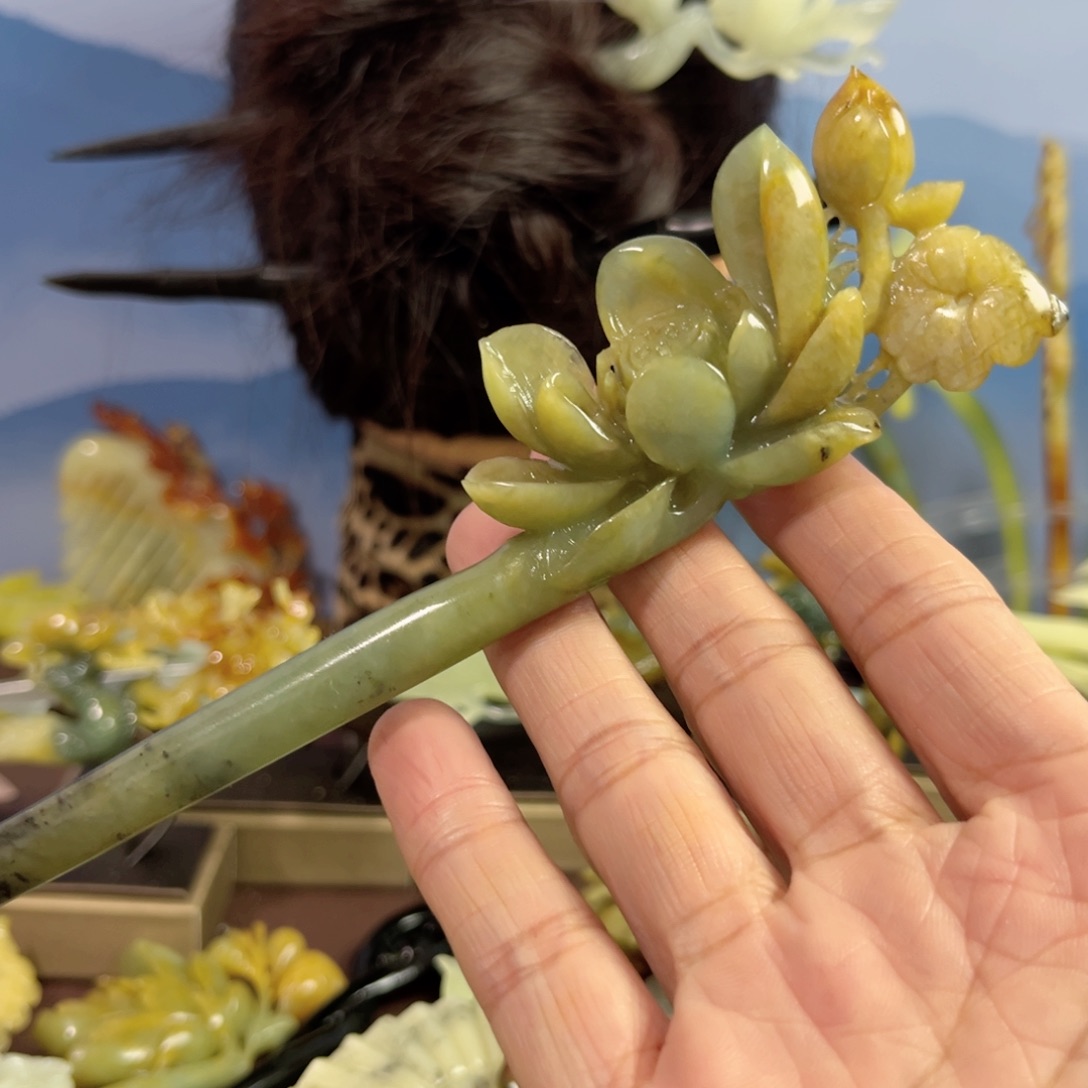 蛇纹石玉发饰合金