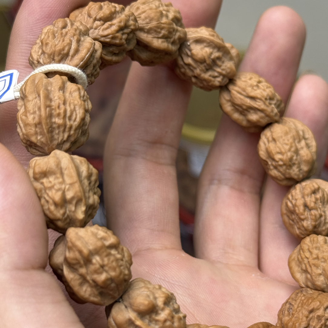 桃核原生一代嵩山蛤蟆头手串，15✖️15弹力绳暴力归圆