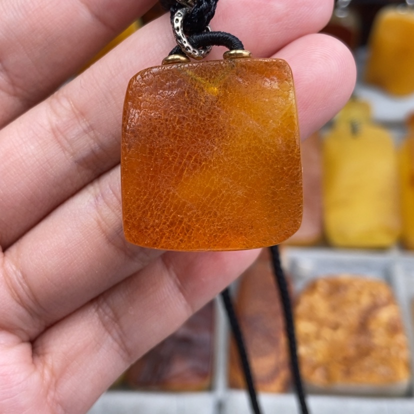 【闪购商品】琥珀珠宝奇石未镶嵌