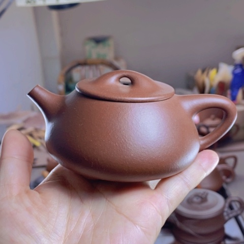 茶壶紫砂原万广底槽清石瓢200c c