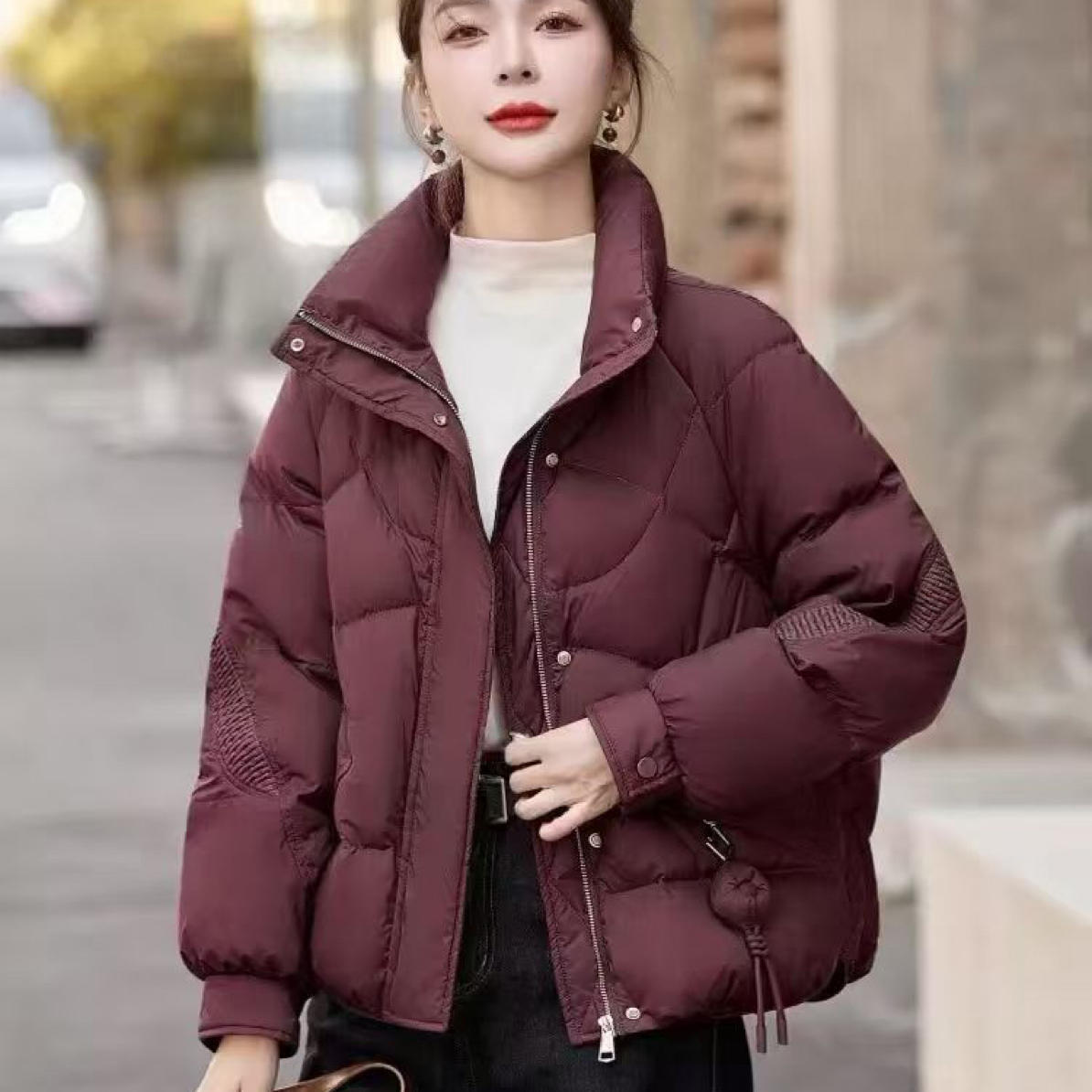 2025正品爱雪新款白鸭绒羽绒服冬季中年女装短款宽松时尚百搭加厚