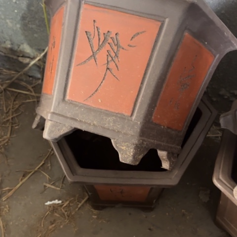 紫砂花盆80-2。32-28-21