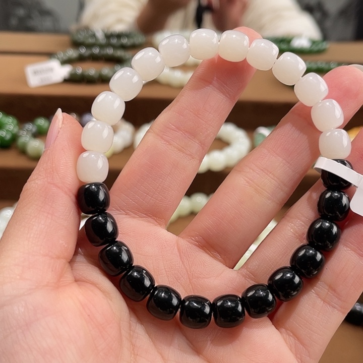 和田玉未镶嵌手链