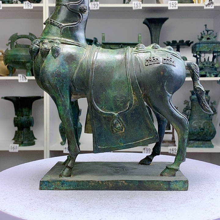 文***表黄铜鞍马铜摆件工艺品