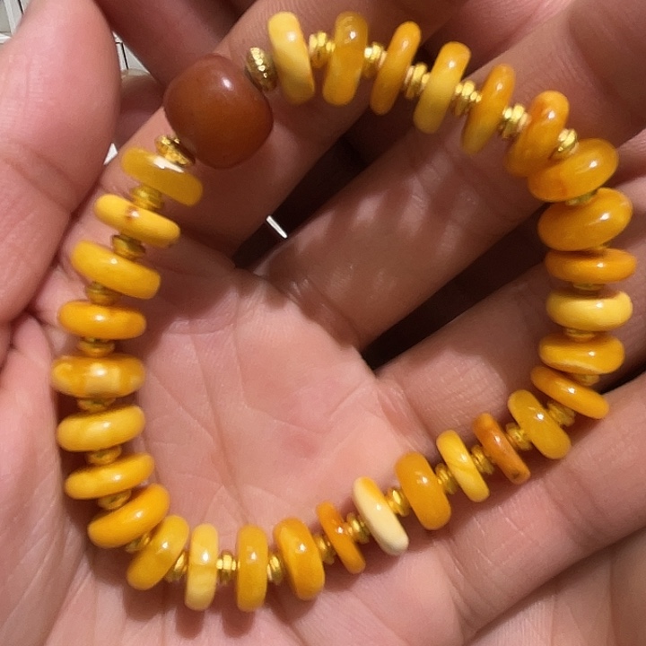 蜜蜡未镶嵌手链东西特别好