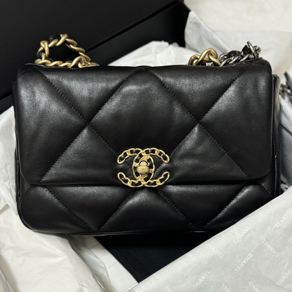 未使用 Chanel/香奈儿 黑金19bag小号 芯片款 羊皮链条斜挎包