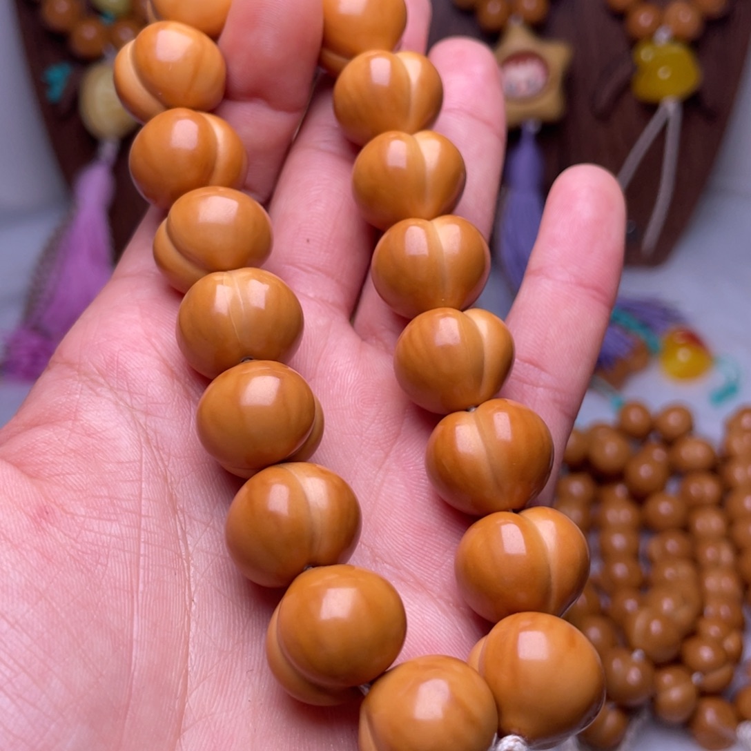 浅****猴头核桃吊坠16手工柯基屁桃手持