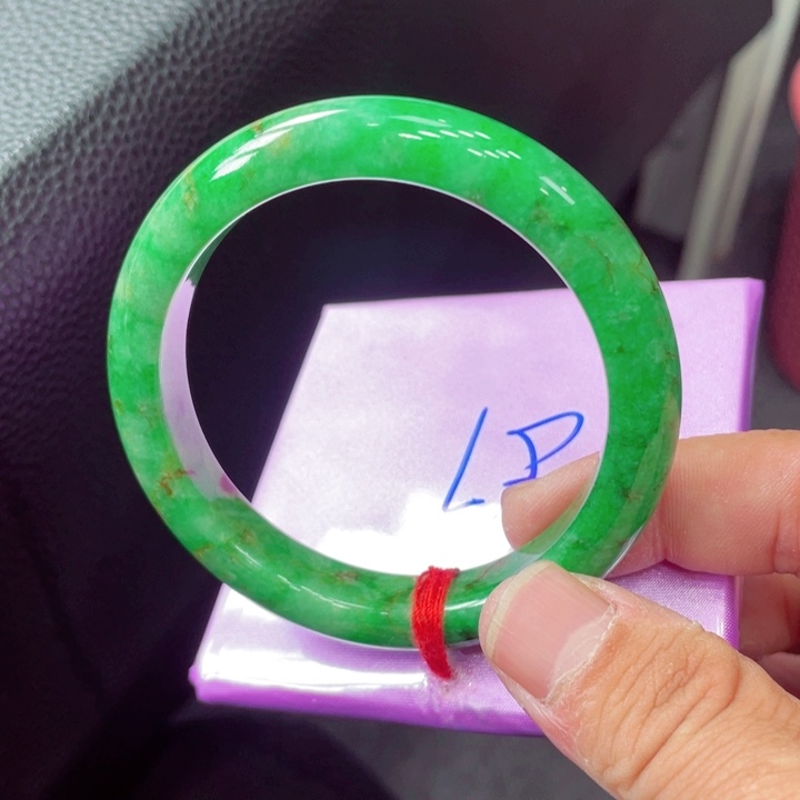 未镶嵌手镯翡翠翡翠