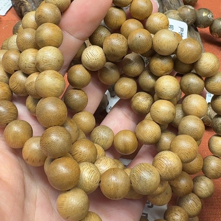 大叶紫檀（黑酸枝木类）