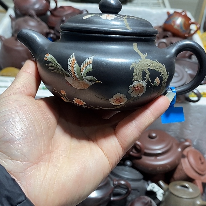 紫砂茶壶微瑕微笑