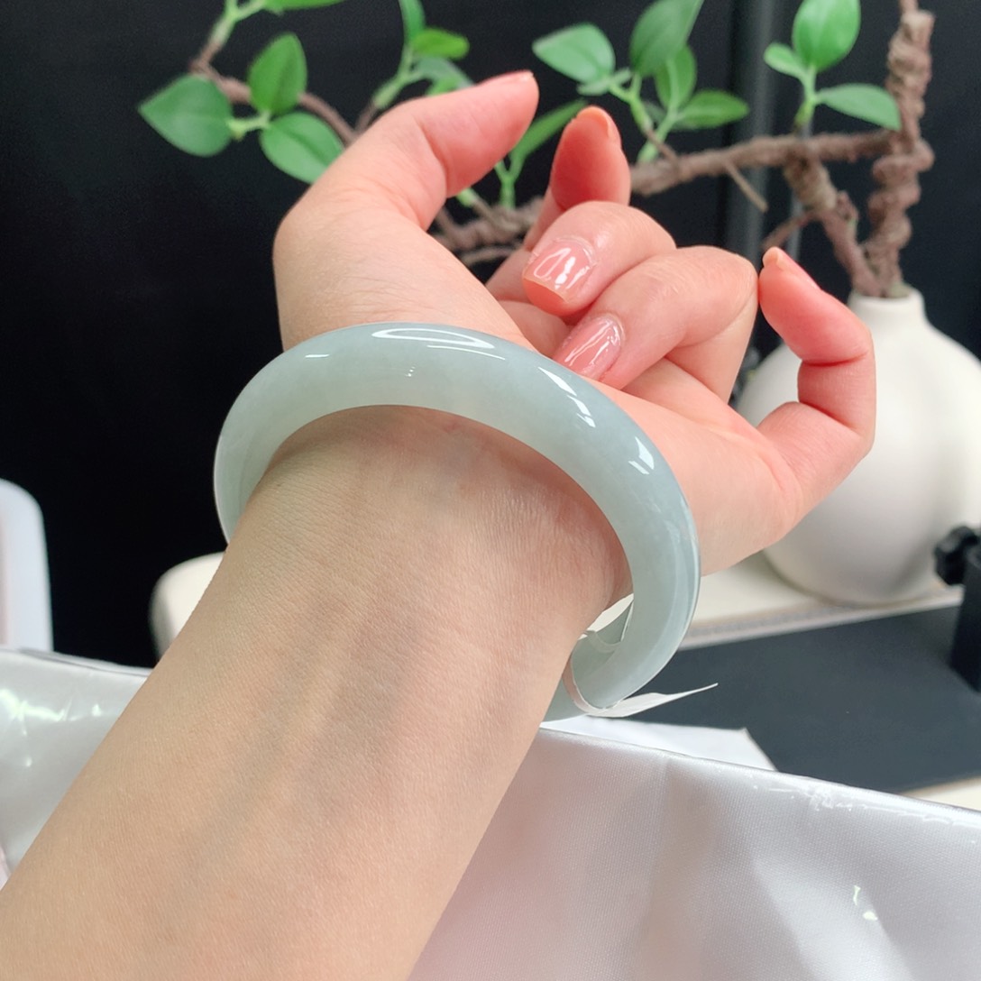 翡翠手镯未镶嵌58 59冰糯晴绿