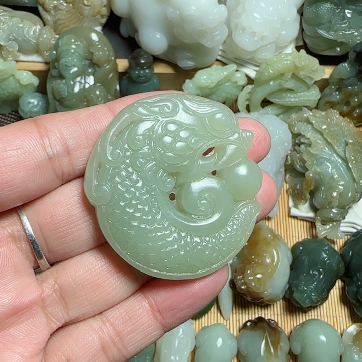 和田玉挂件未镶嵌