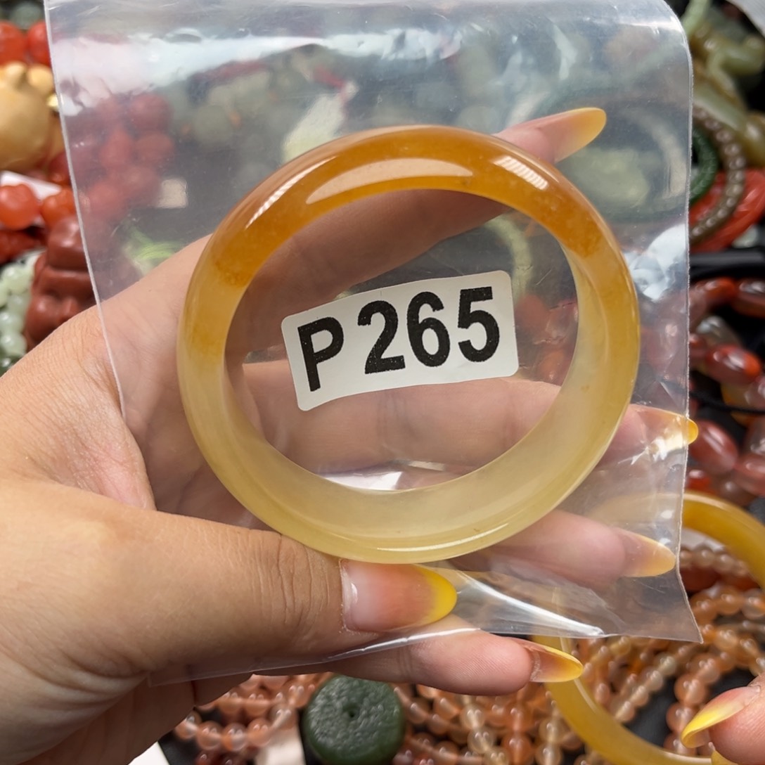 石英质玉（黄龙玉）未镶嵌手镯59