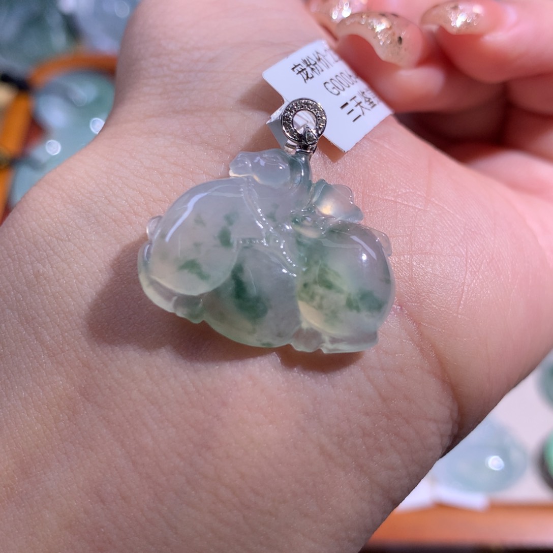 翡翠颈饰18K金镶嵌马上有钱