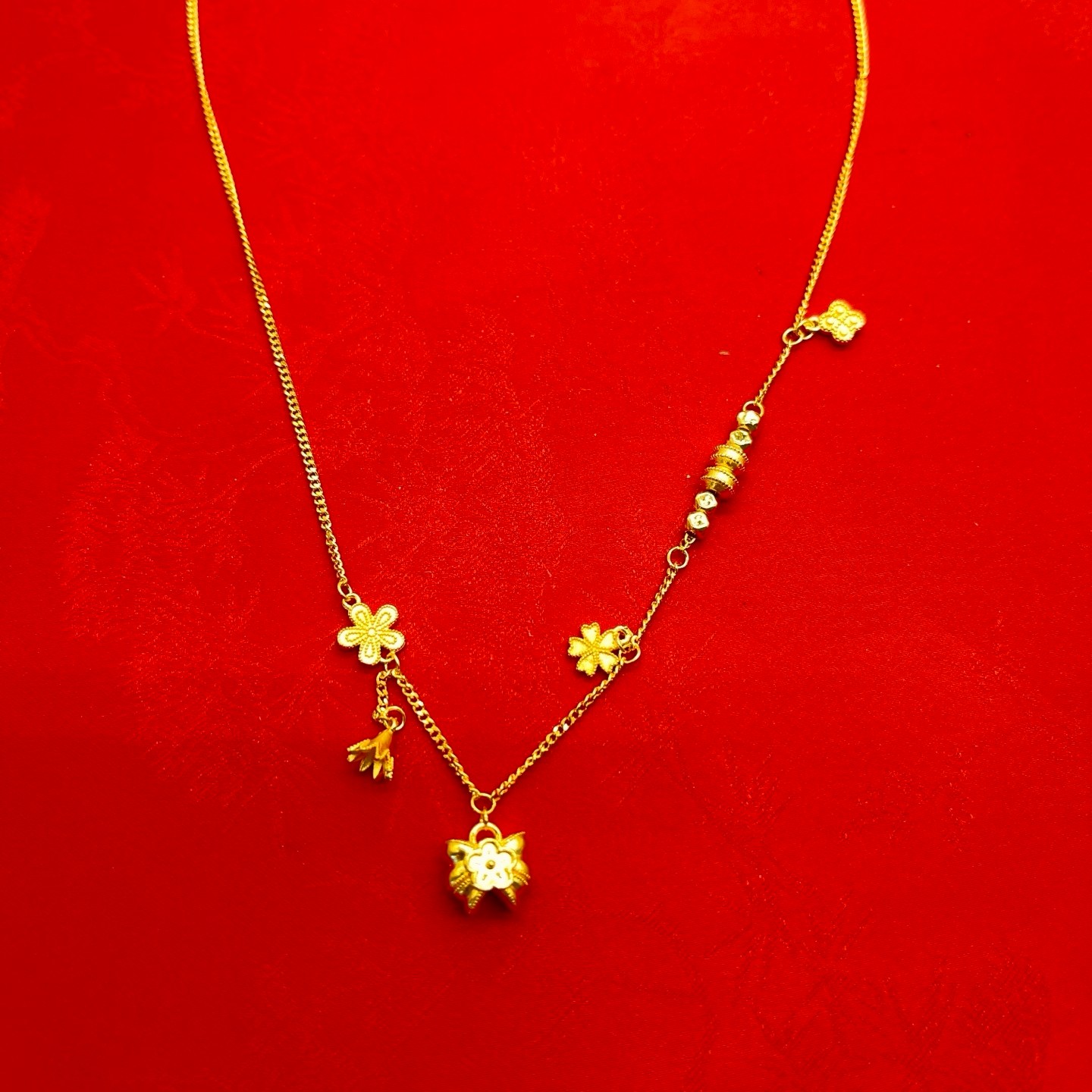 坠链均足银 坠链均足银 繁花似锦锁包套链（简约时尚）