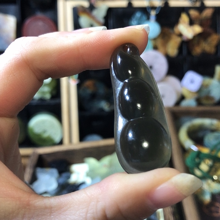 岫玉未镶嵌岫玉挂件