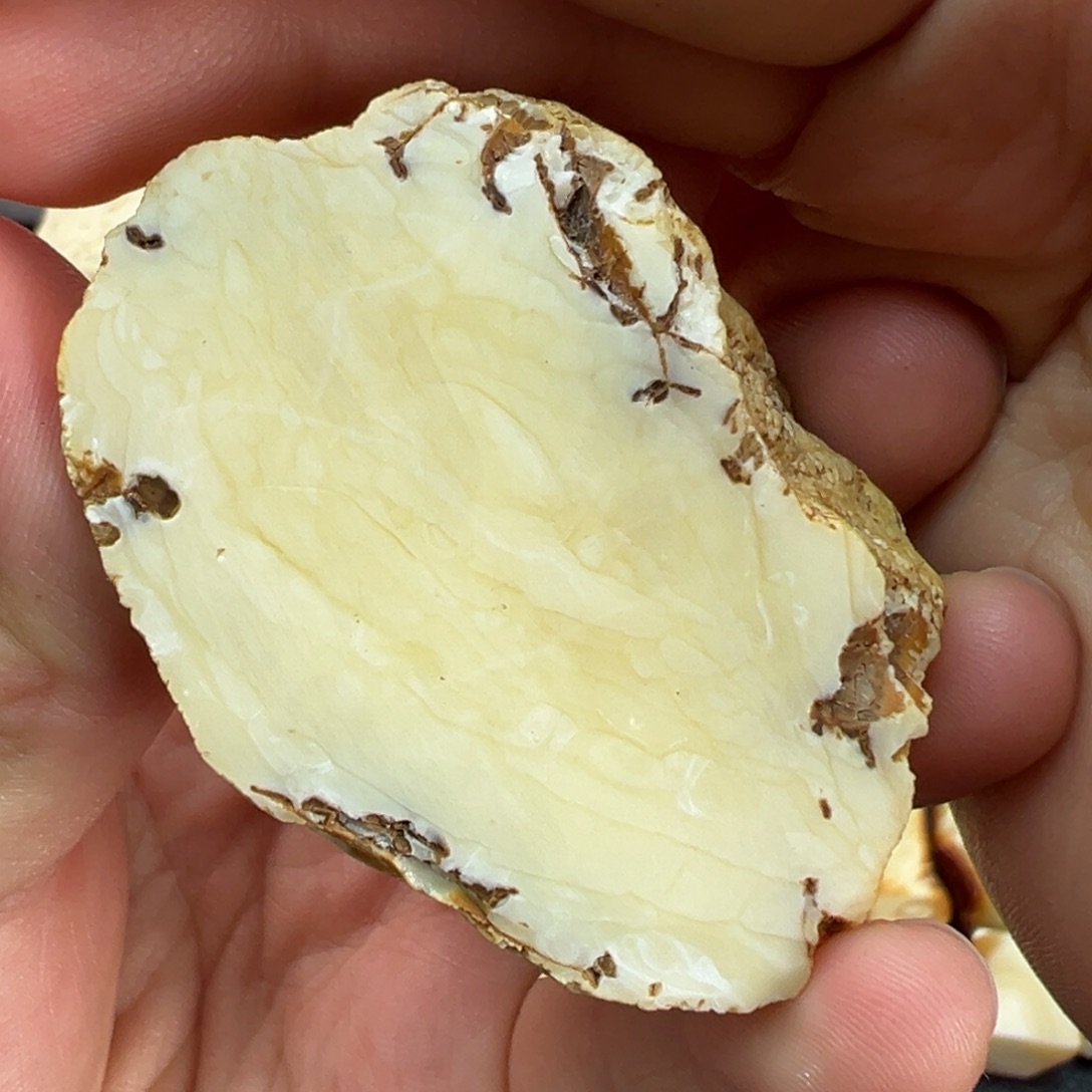 定制琥珀未镶嵌蜜蜡