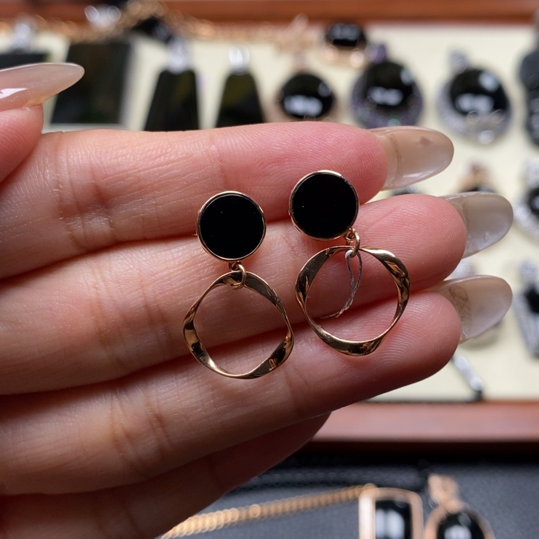 翡翠耳饰18K金镶嵌圆牌