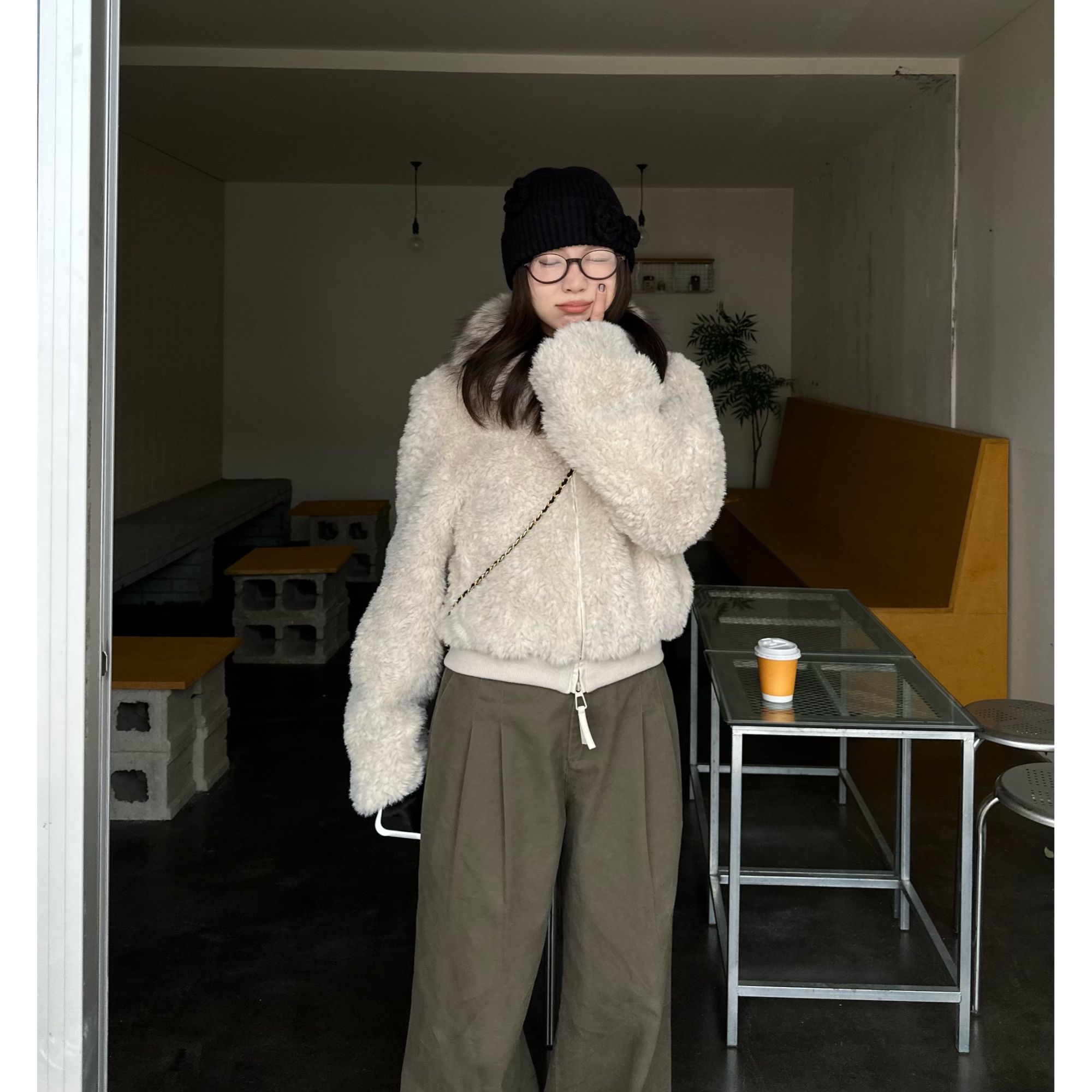 Our2【毛茸茸外套】秋冬季百搭休闲慵懒设计感毛毛领外套【B7963】