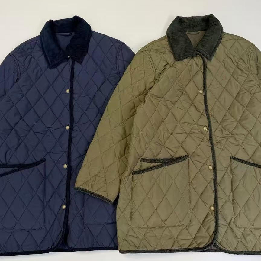 《马》女士中长款谷仓棉服