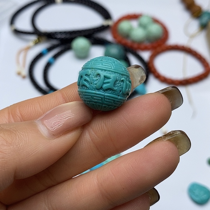 绿松石未镶嵌珠宝奇石