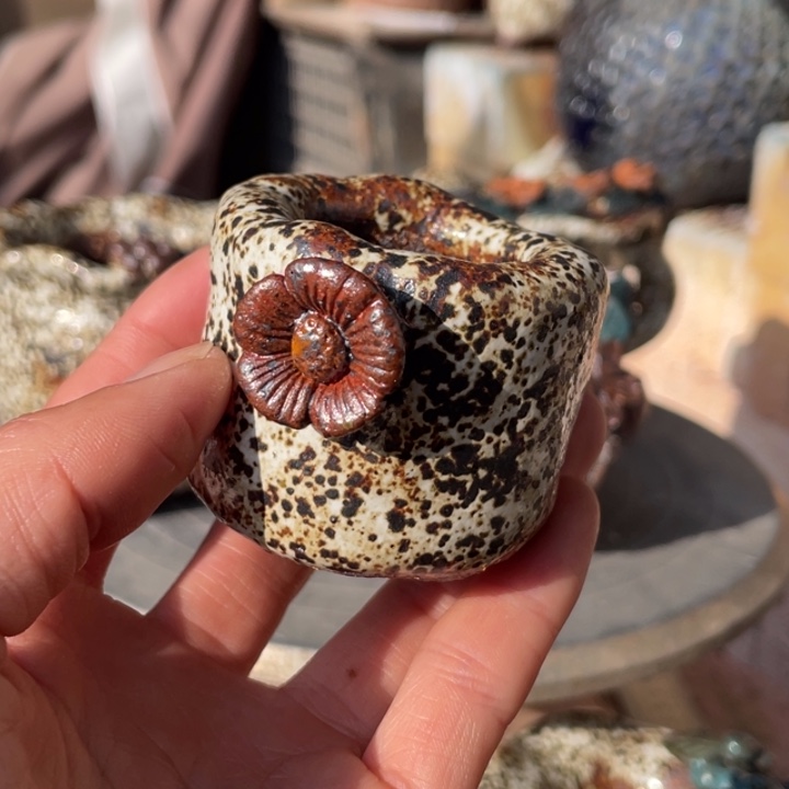 老***5陶瓷制品不退不换