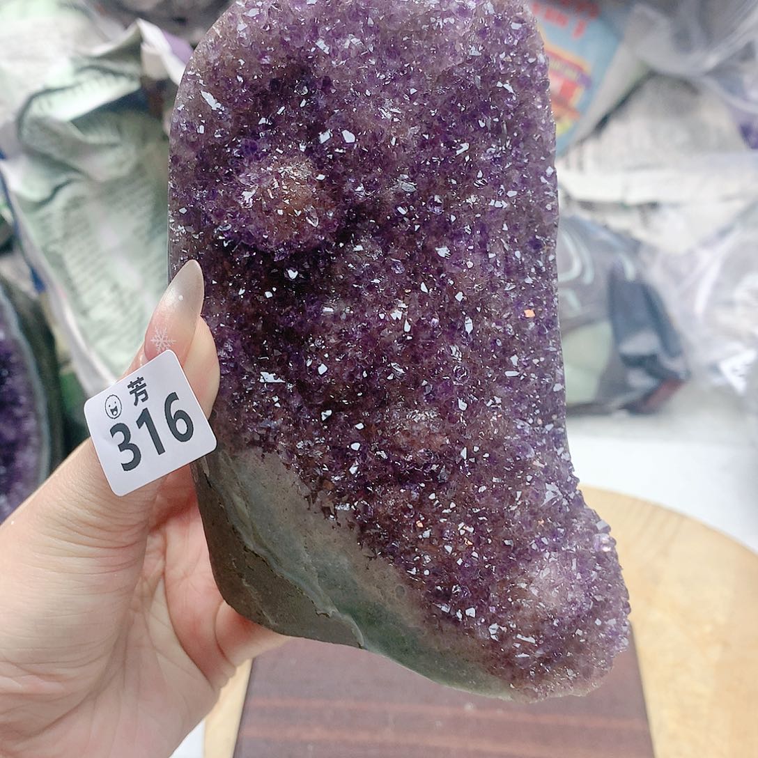 紫晶大型摆件（非配饰）未镶嵌