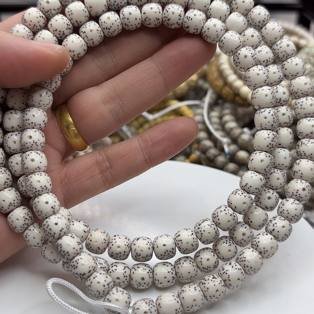 星月菩提吊坠98通体大留白