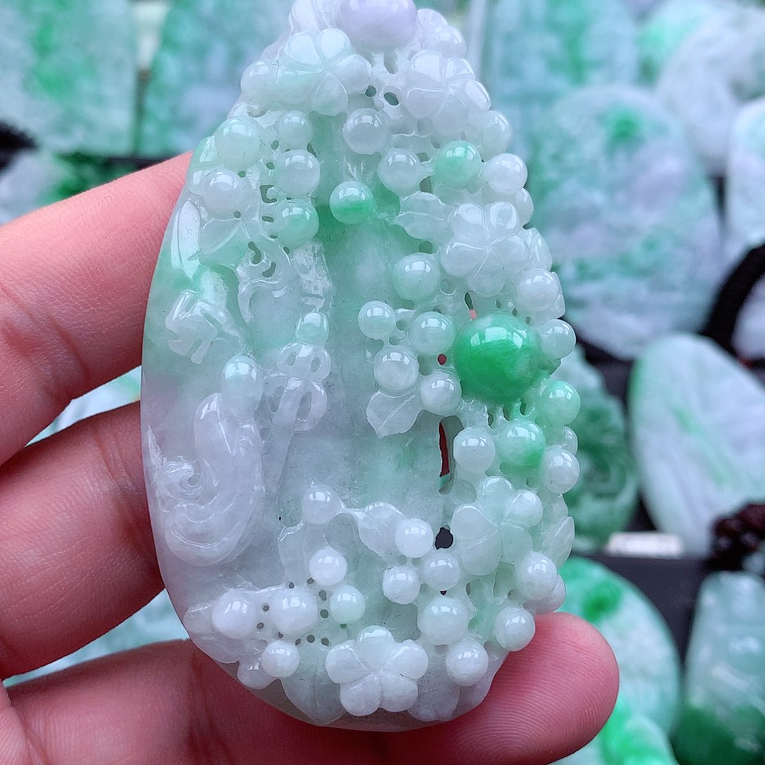 翡翠吊坠(不含链)未镶嵌