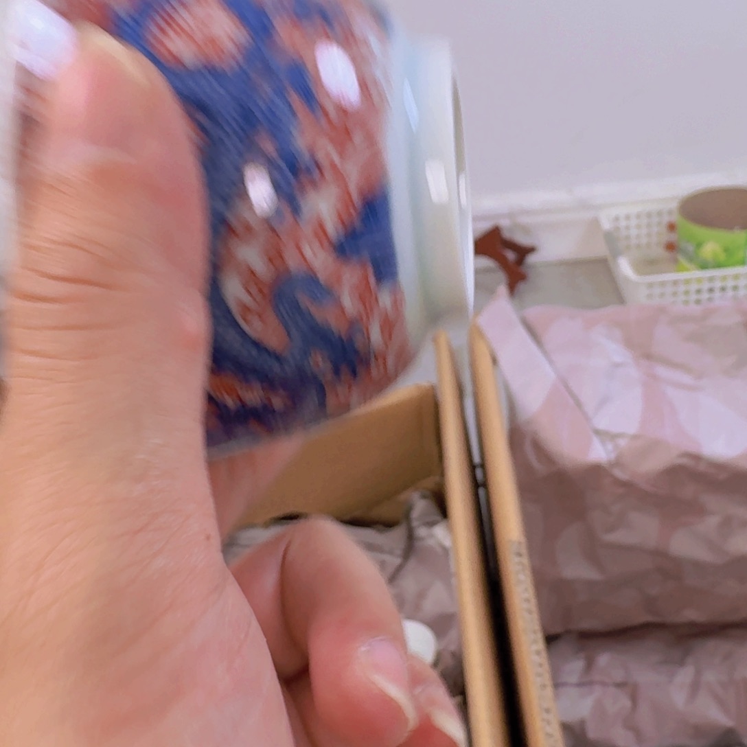 瓷片釉里红海水龙大压手杯景德镇