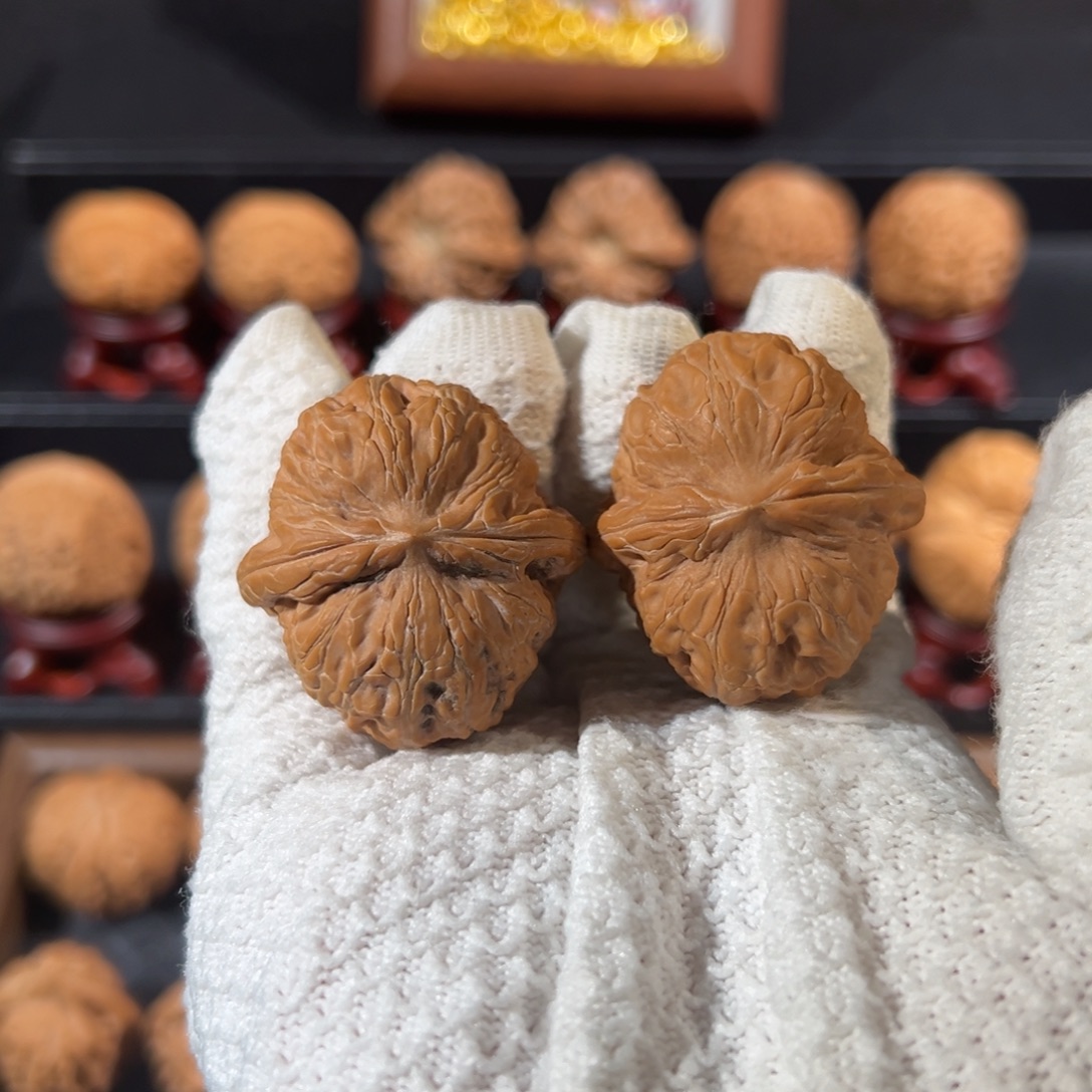 文玩核桃把件元宝38+