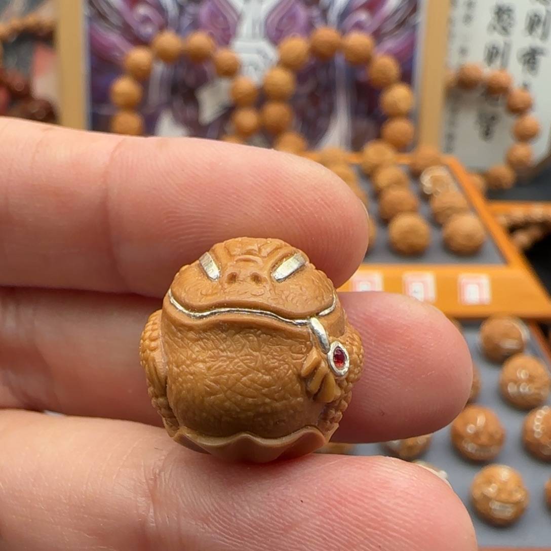 吊坠猴头核桃文太